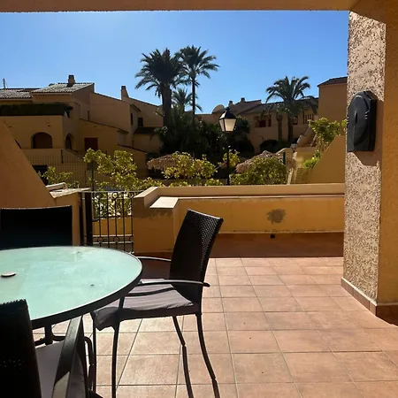 3 Habitaciones, Gran Terraza アパート